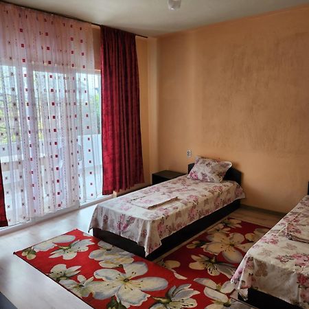 Apartment Lachevi Сандански Екстериор снимка